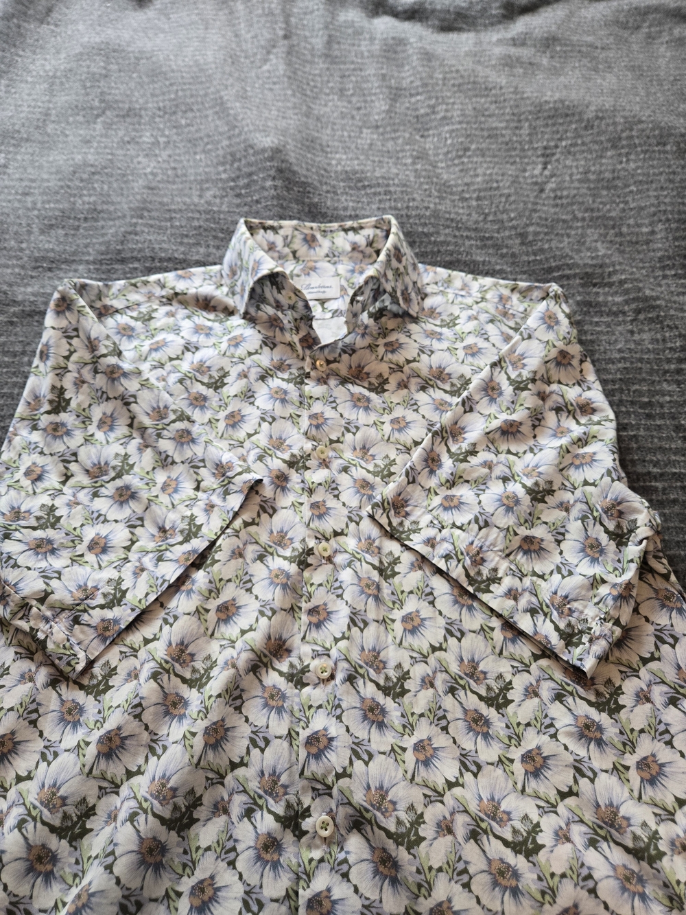 Stenstroms Floral Shortsleeve Sz L